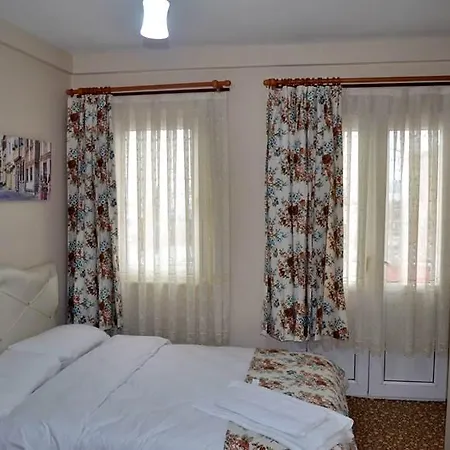 Mai Hotell Ayvalı
